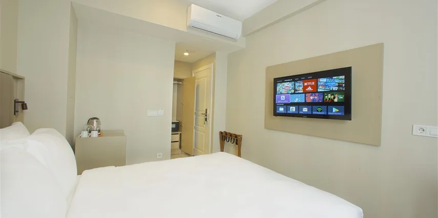 Guest room furniture and interior details at Joy Taksim Hotel